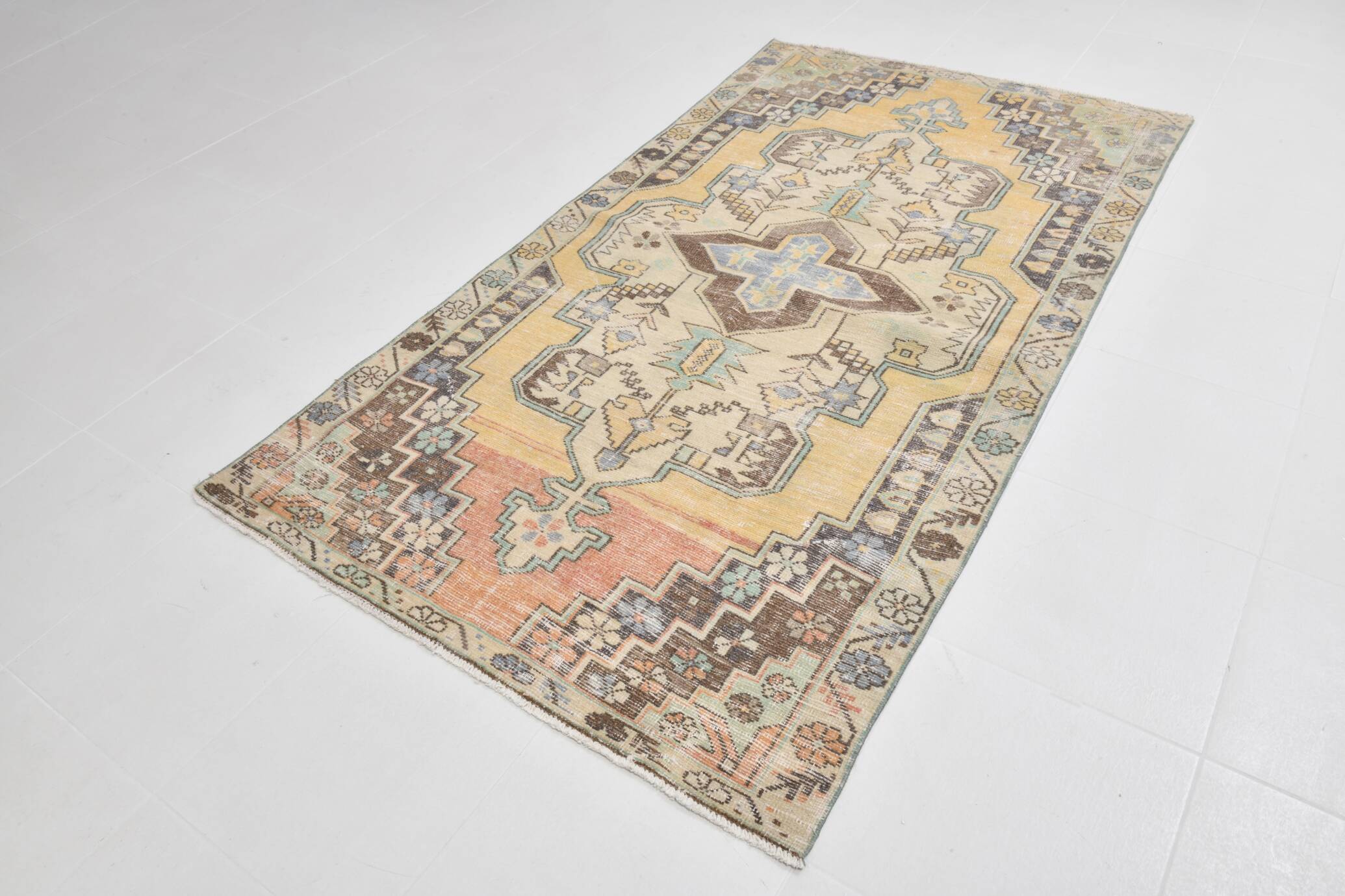 Yellow & Brown Oriental Vintage Rug, 125x230Cm