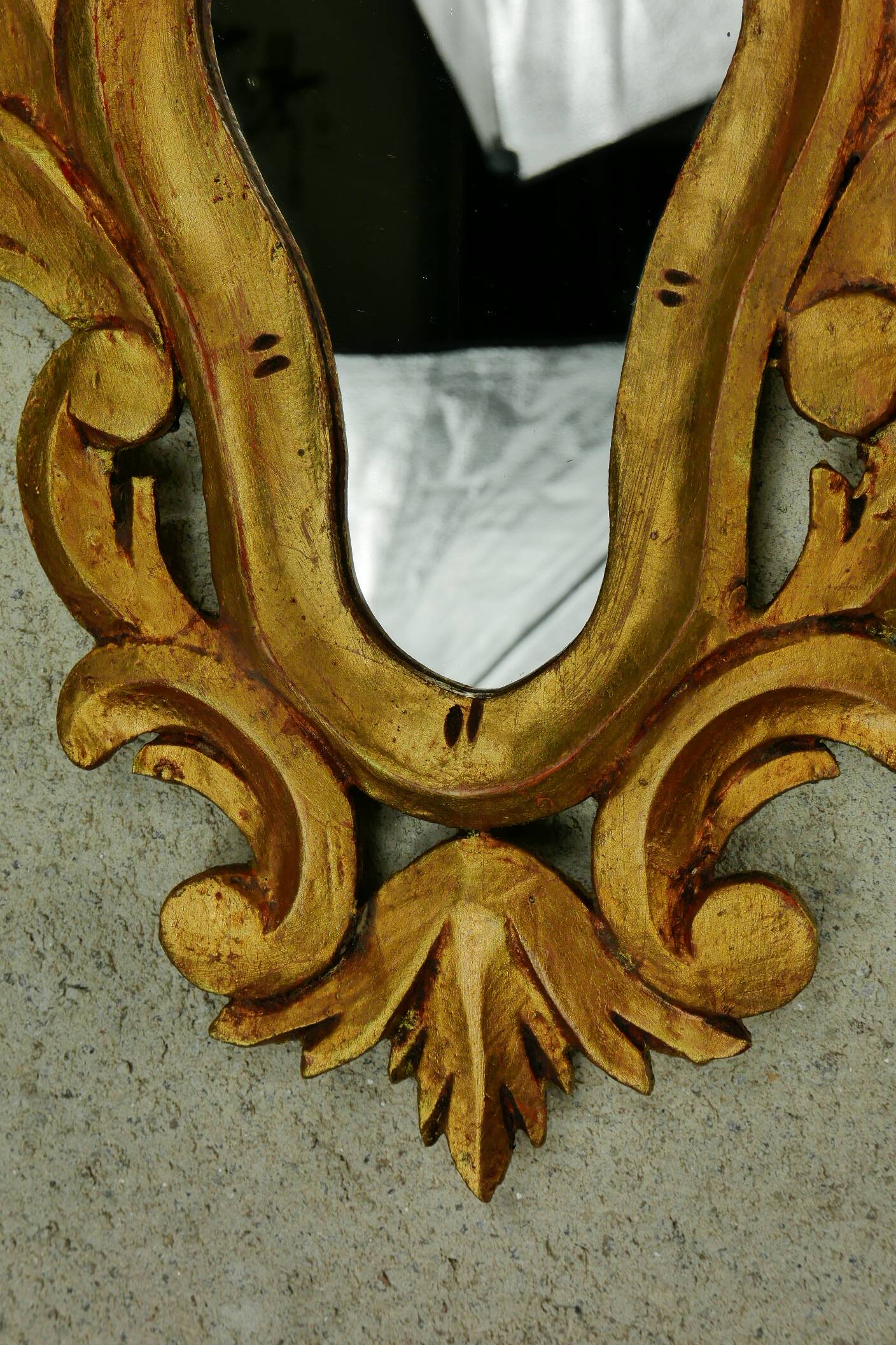 Paire de miroir bois doré.