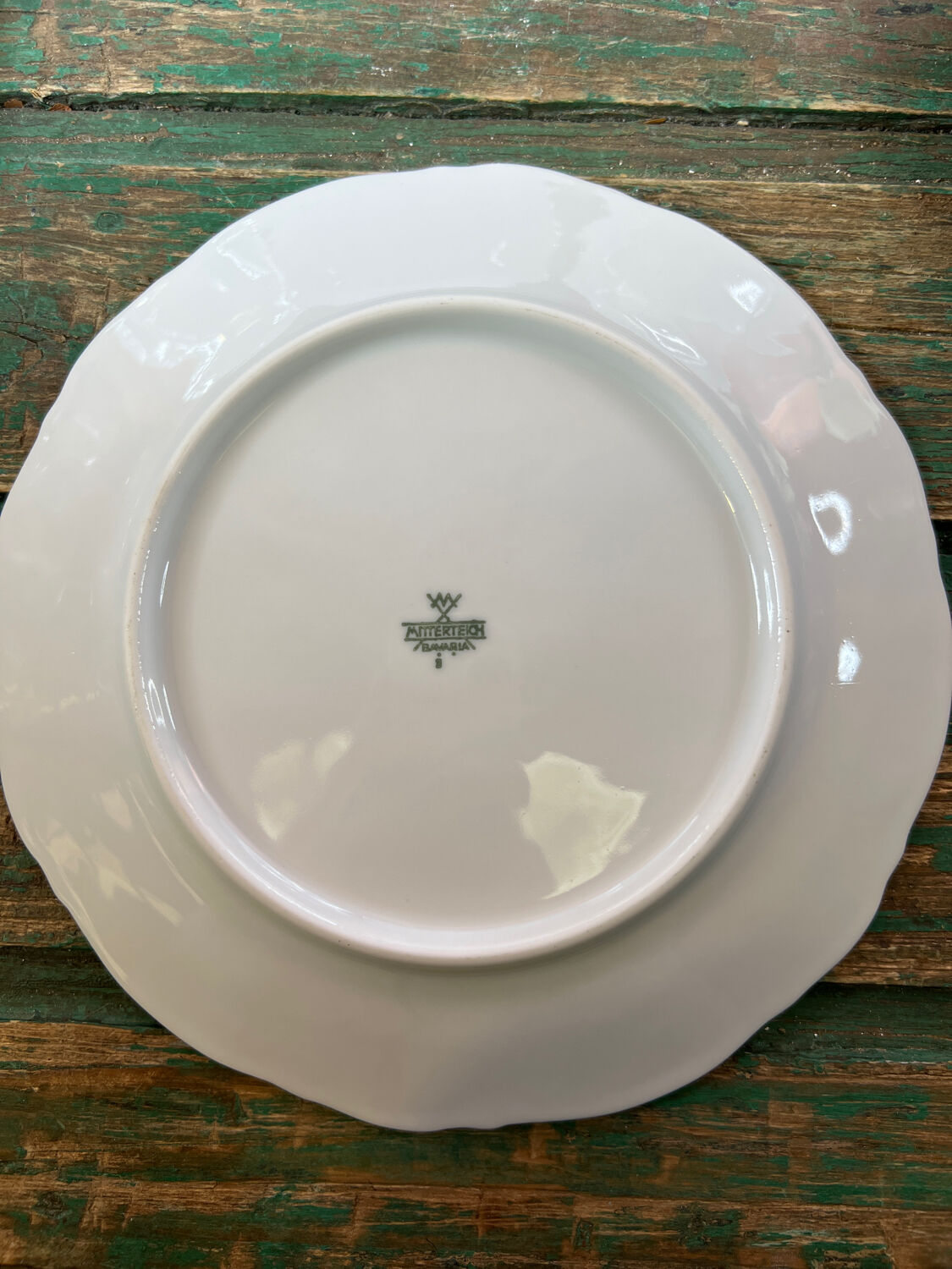 6 plates golden white dessert monogram