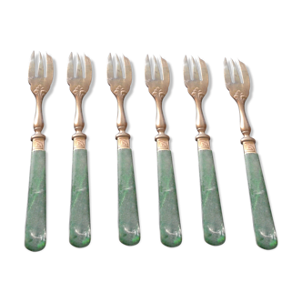 6 dessert forks