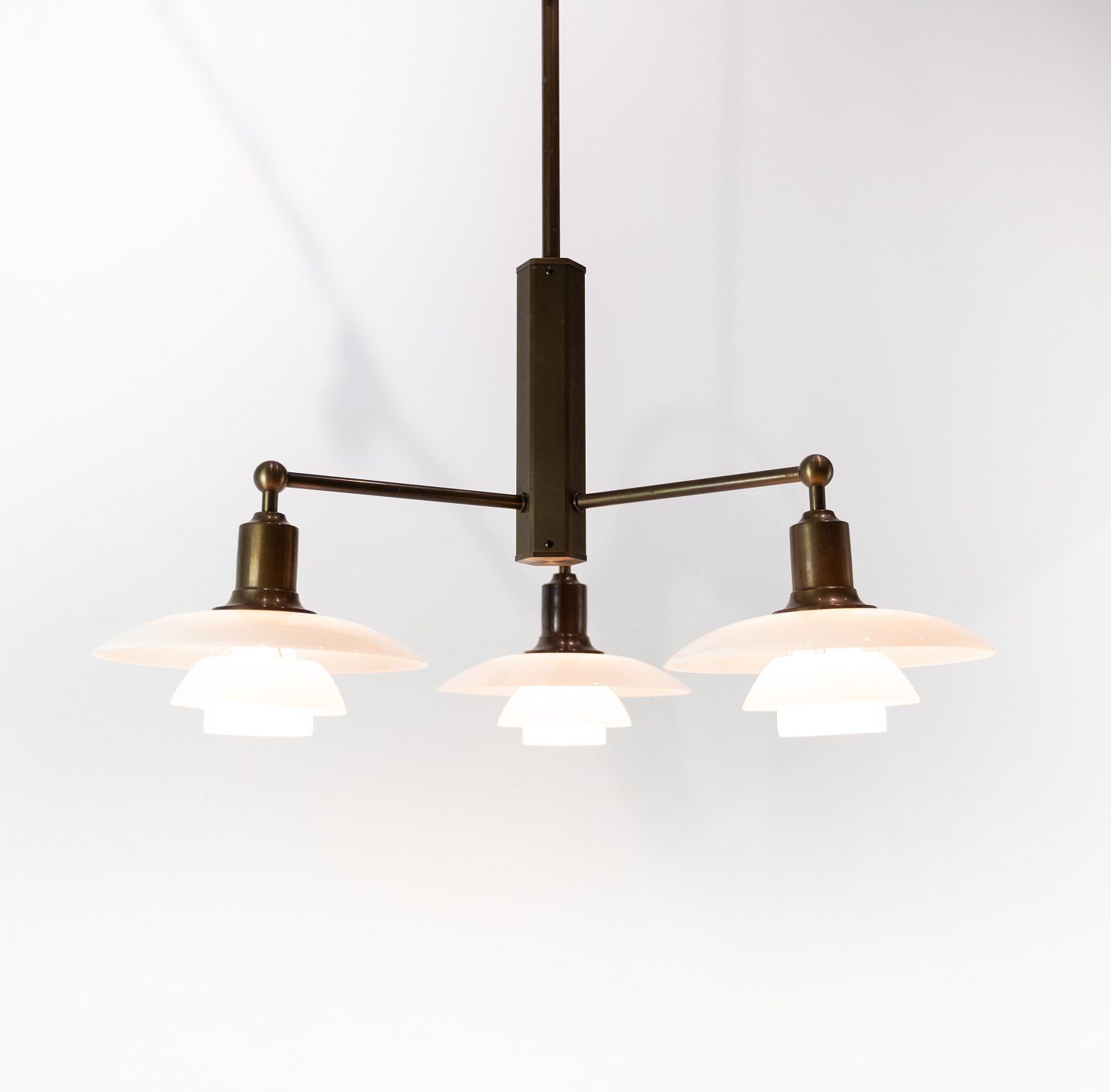 PH 2/1 lamp by Poul Henningsen and manufactured by Louis Poulsen.