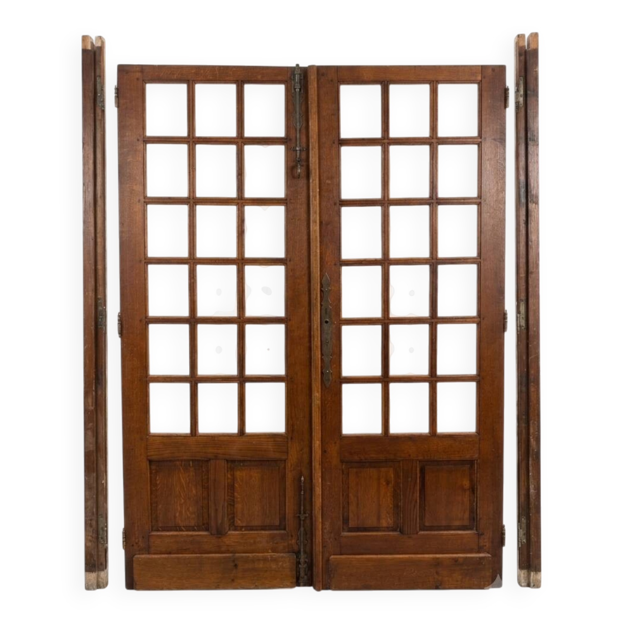 Pair of oak partition doors with small panes, 20th century.