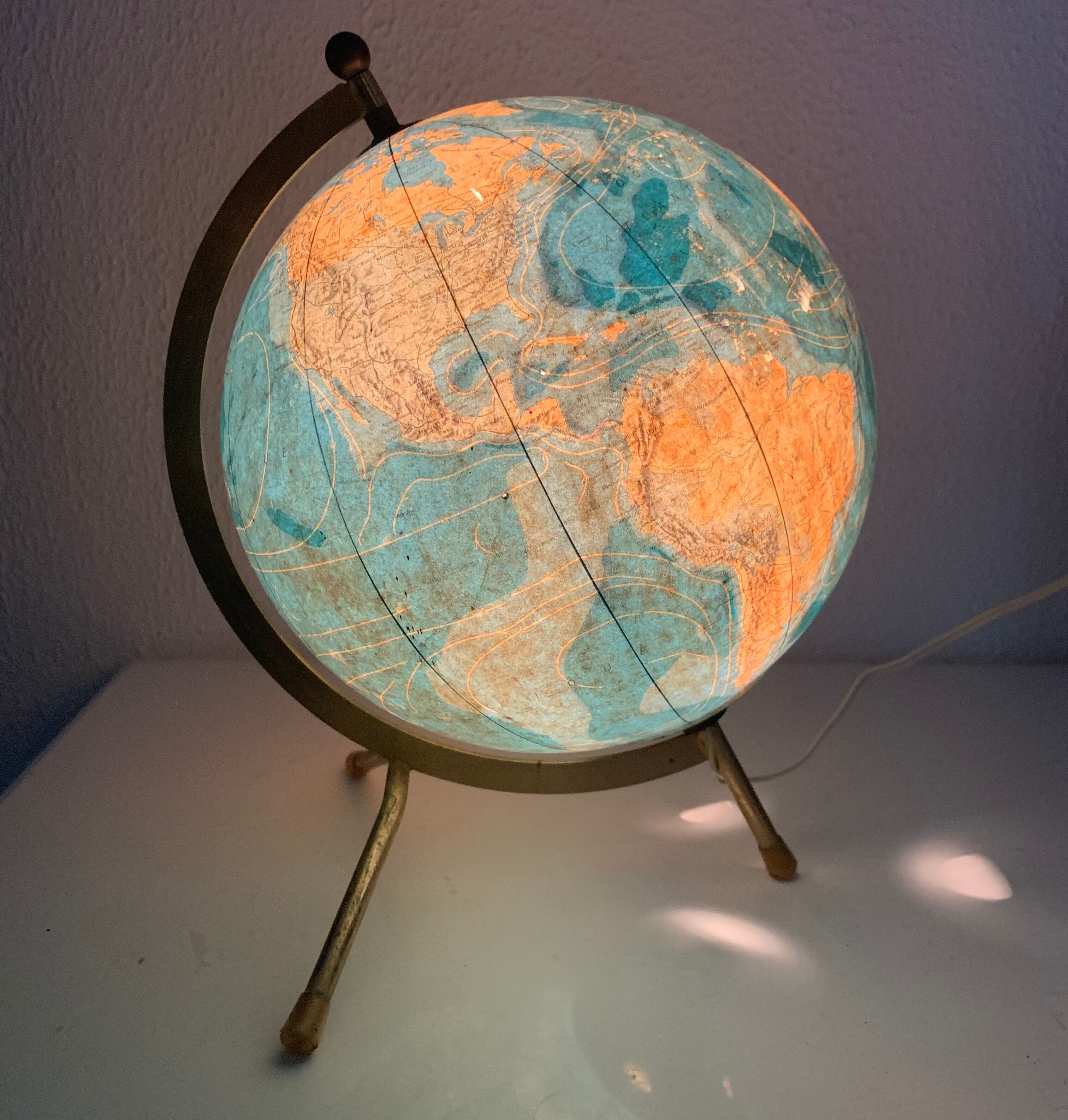 Vintage globe 1974 terrestrial tripod glass Taride