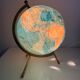 Globe vintage 1974 terrestre verre tripode Taride