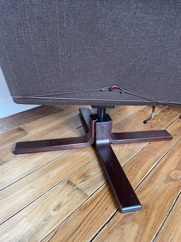 Fauteuil scandinave 1970 en bois laminé courbé et assise en cuir