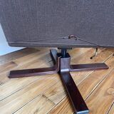Fauteuil scandinave 1970 en bois laminé courbé et assise en cuir