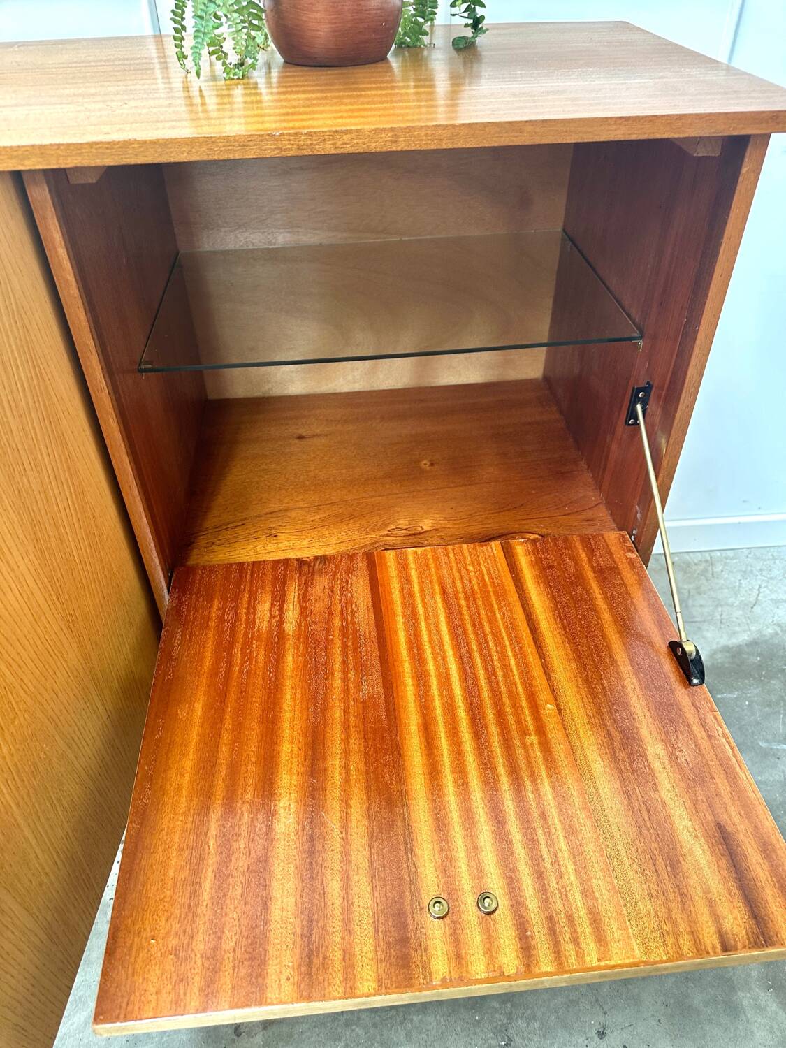 Vintage compass foot sideboard