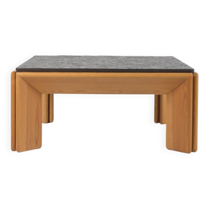 Table basse brutaliste