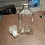 Whiskey decanter