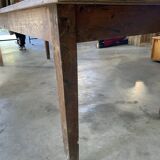 Farm table