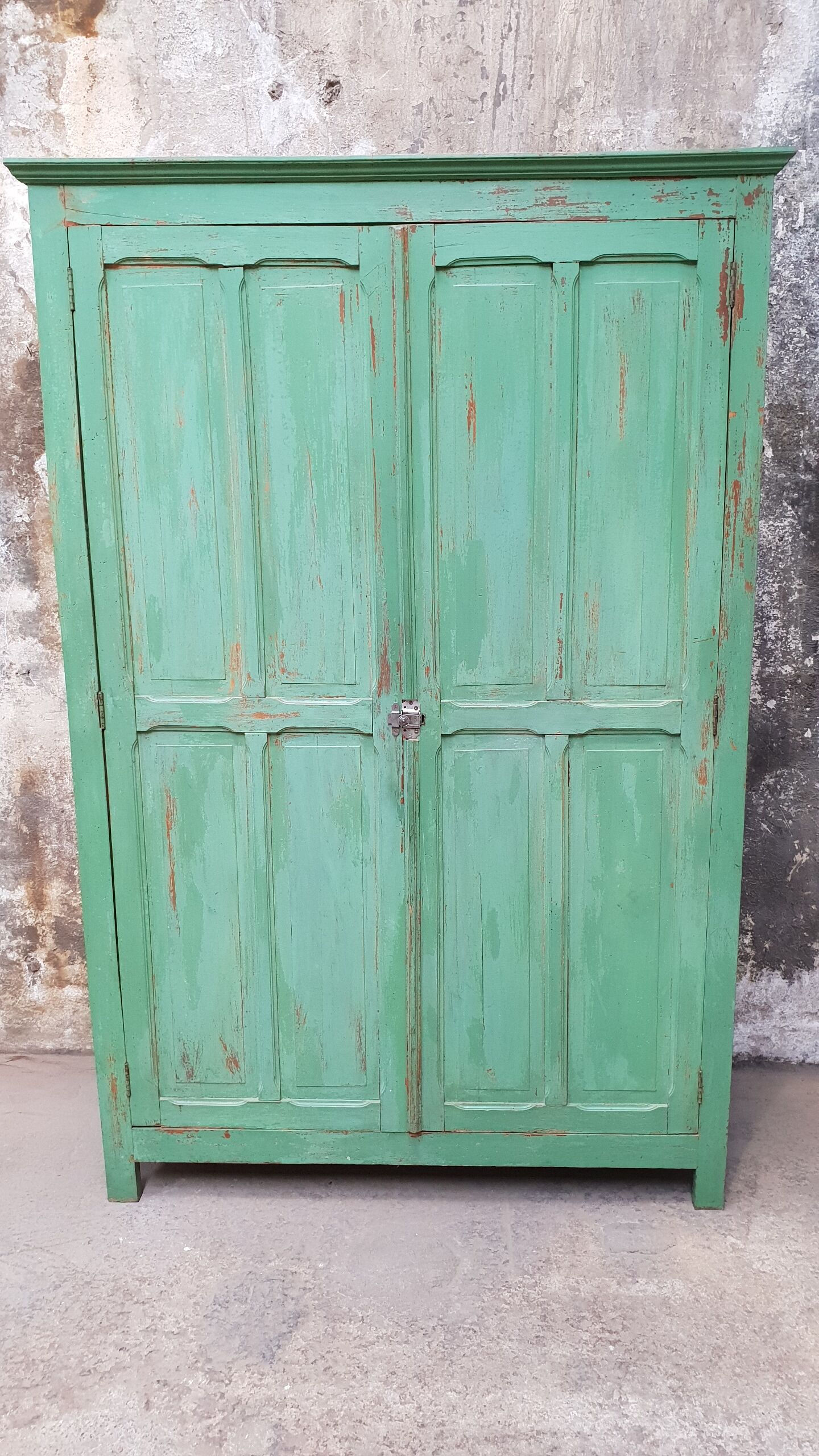 Vintage Parisian wardrobe