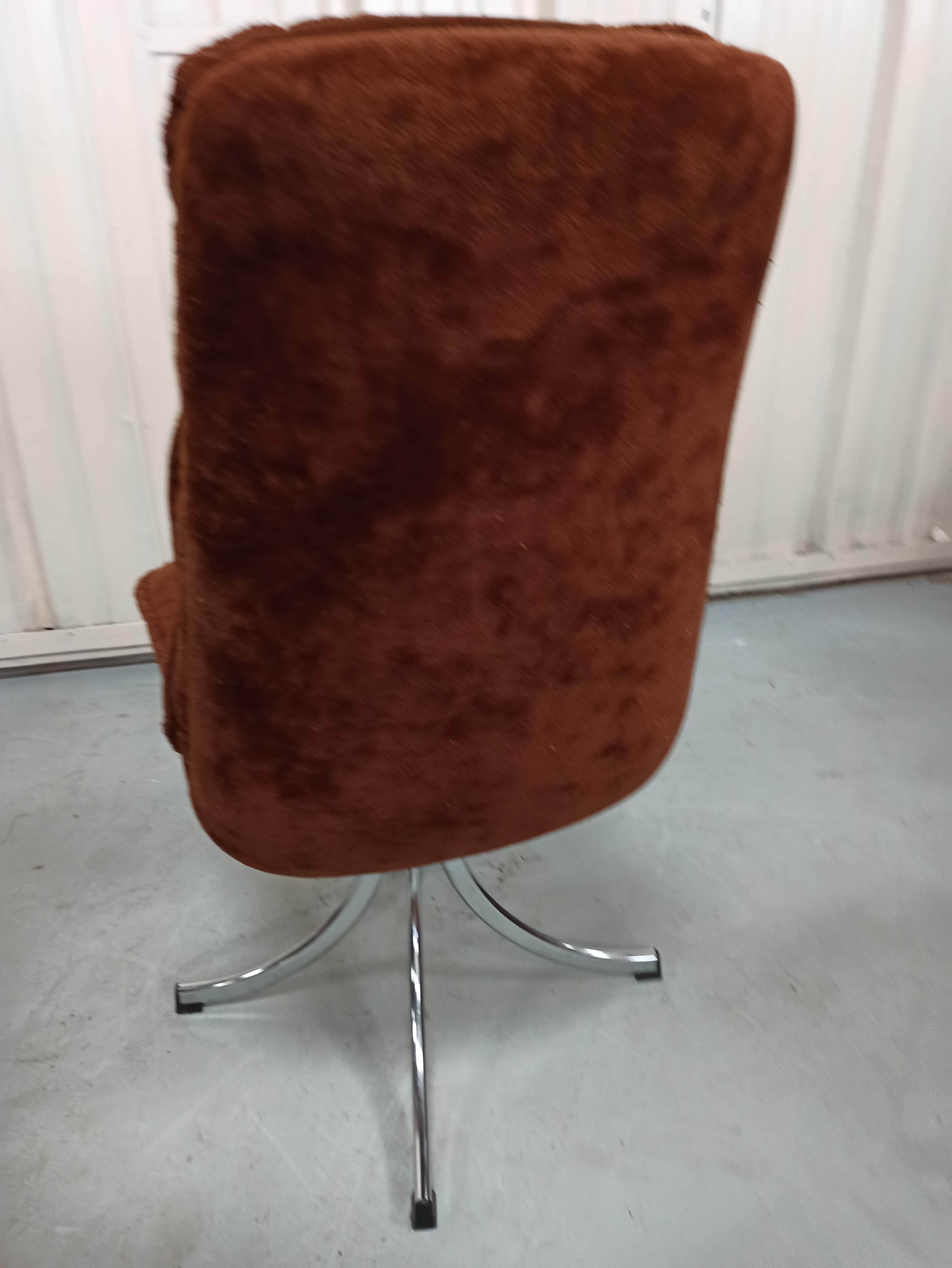 Set of 6 chrome velvet bucket chairs from the 70s