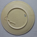 Flat enamelled geometrical patterns