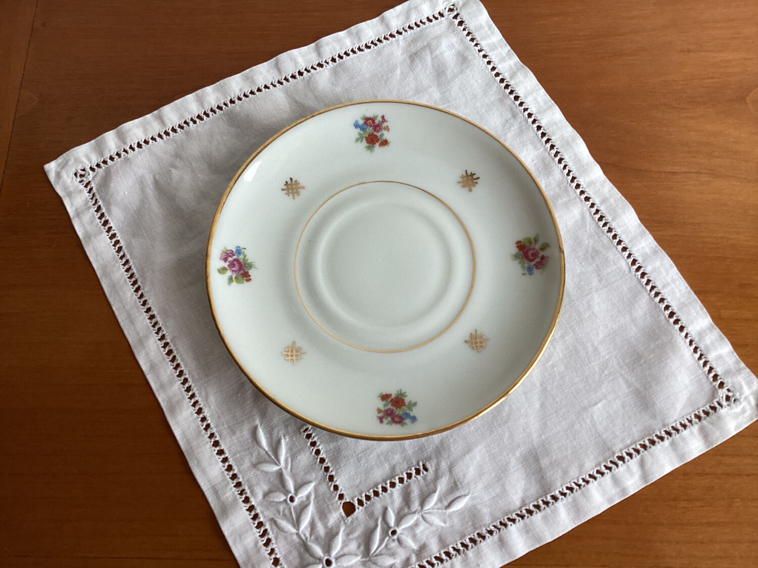 Sous tasse pâtes et émaux de limoges pfc