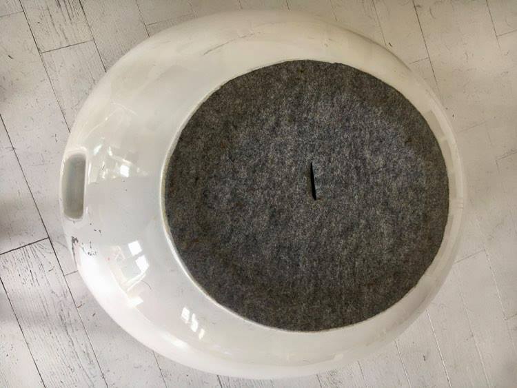 Egg chair by Peter Ghyczy