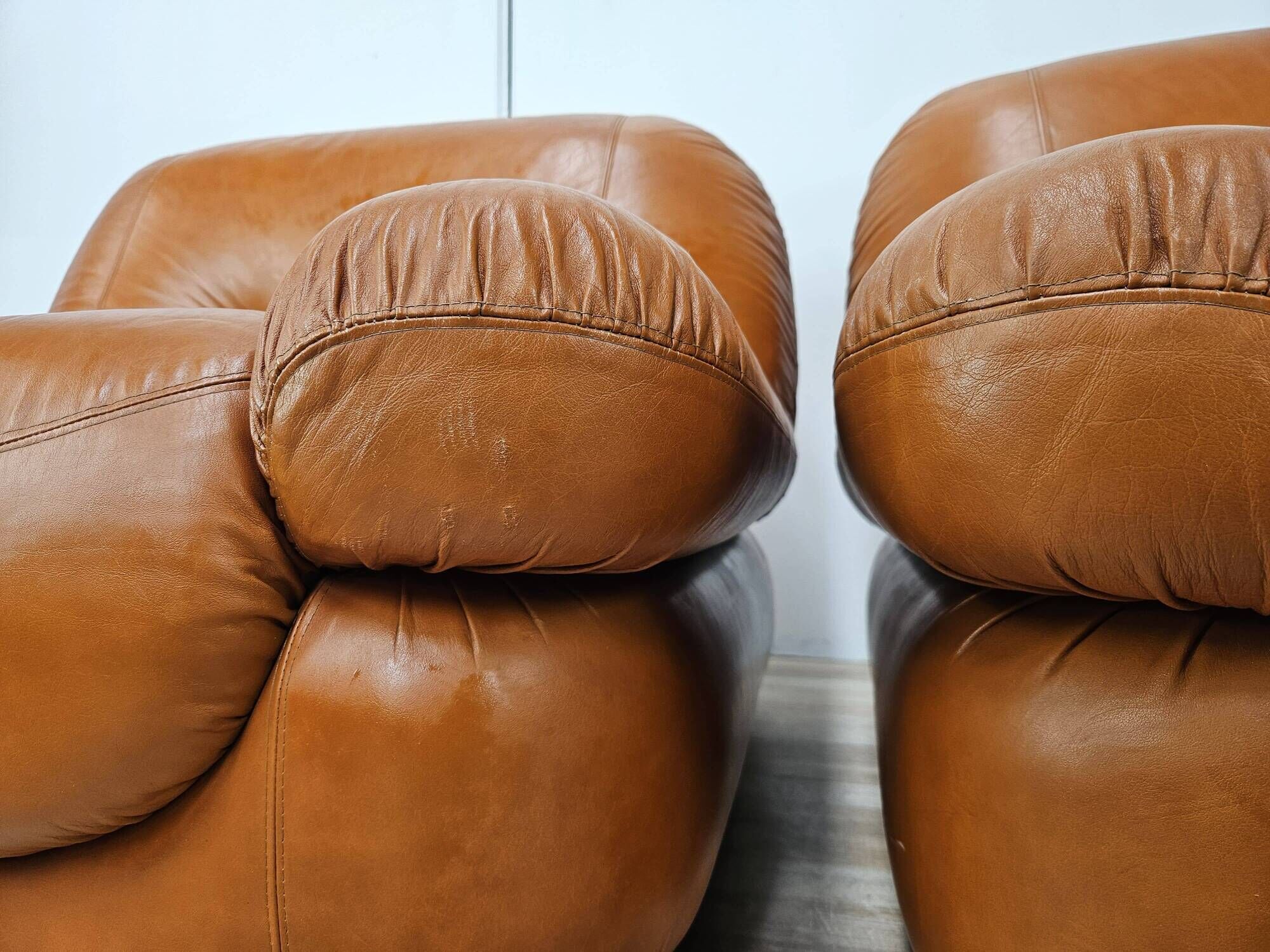 Pair of Sapporo armchairs by Mario Marenco for Mobil Girgi, 1970