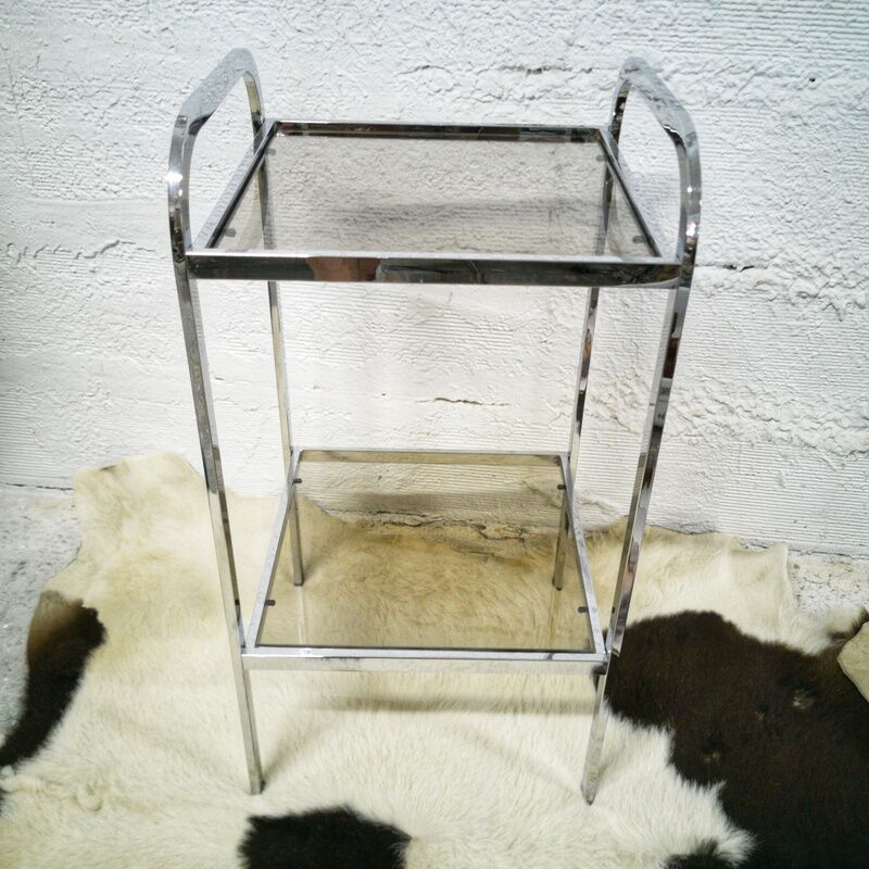 Vintage metal harness