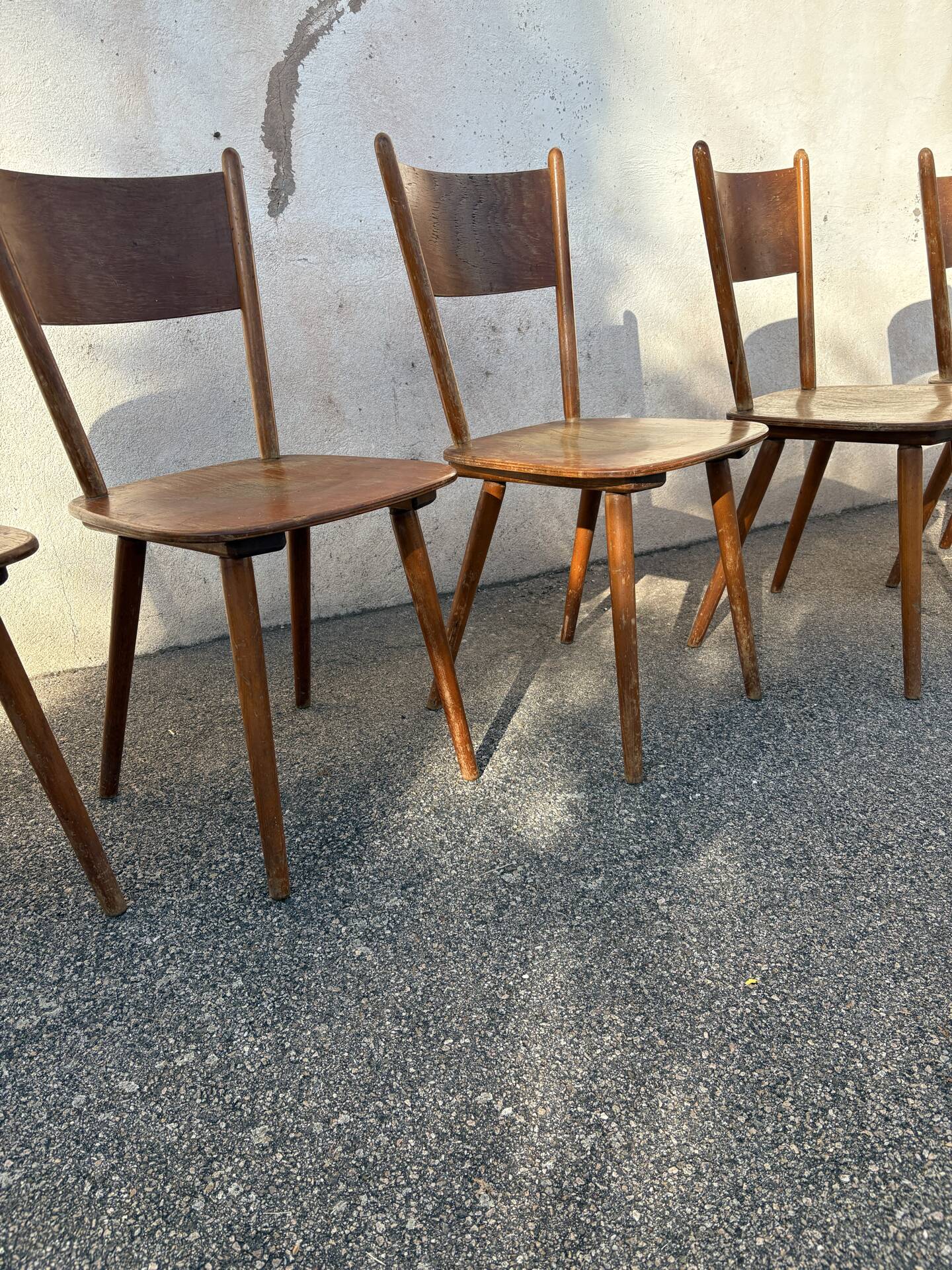 Série de 5 chaises bistrot Hiller