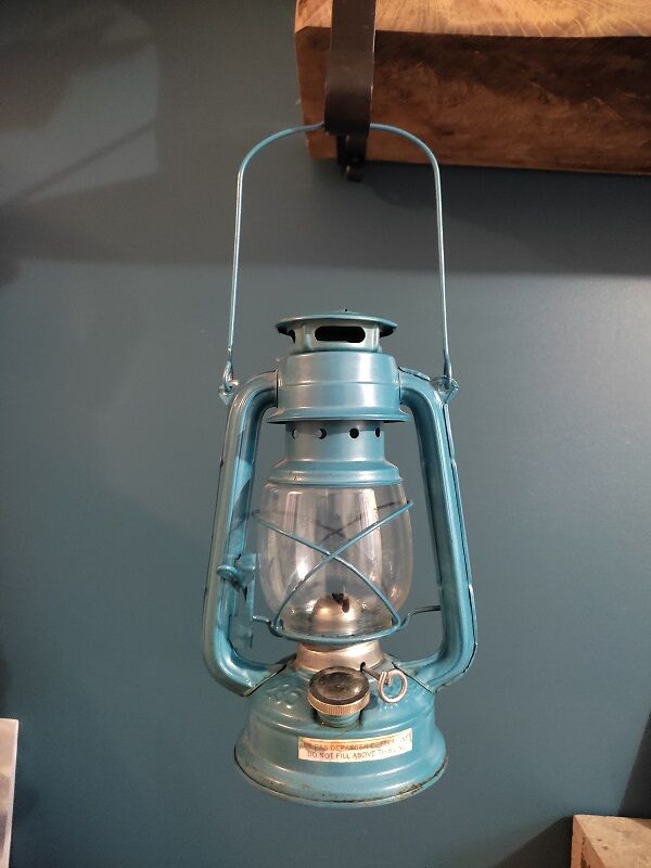 Storm lamp oil metal patinated