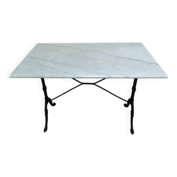 Bistro table