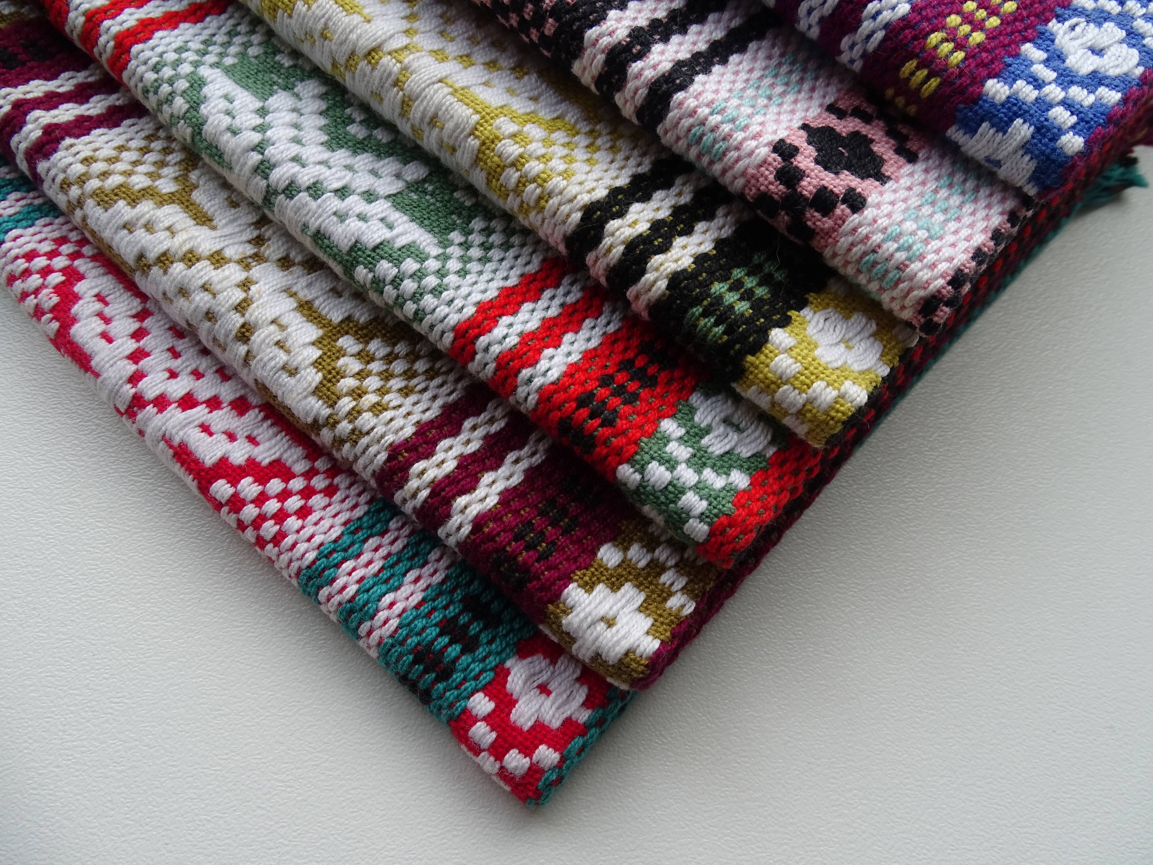 6 colored linen/cotton napkins 48 x 32