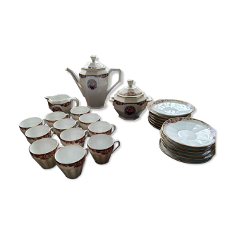 Porcelain tea/coffee set