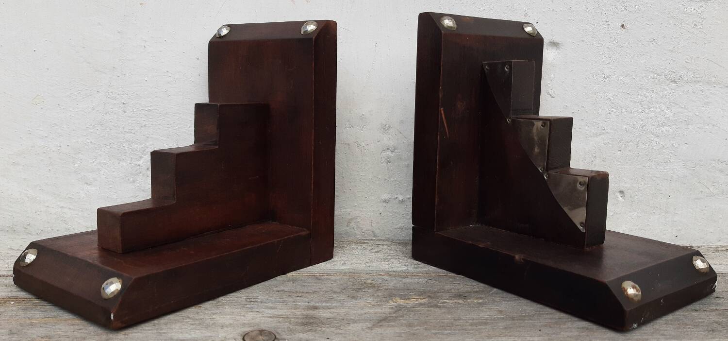 Paire de serre-livres en bois (art-déco)