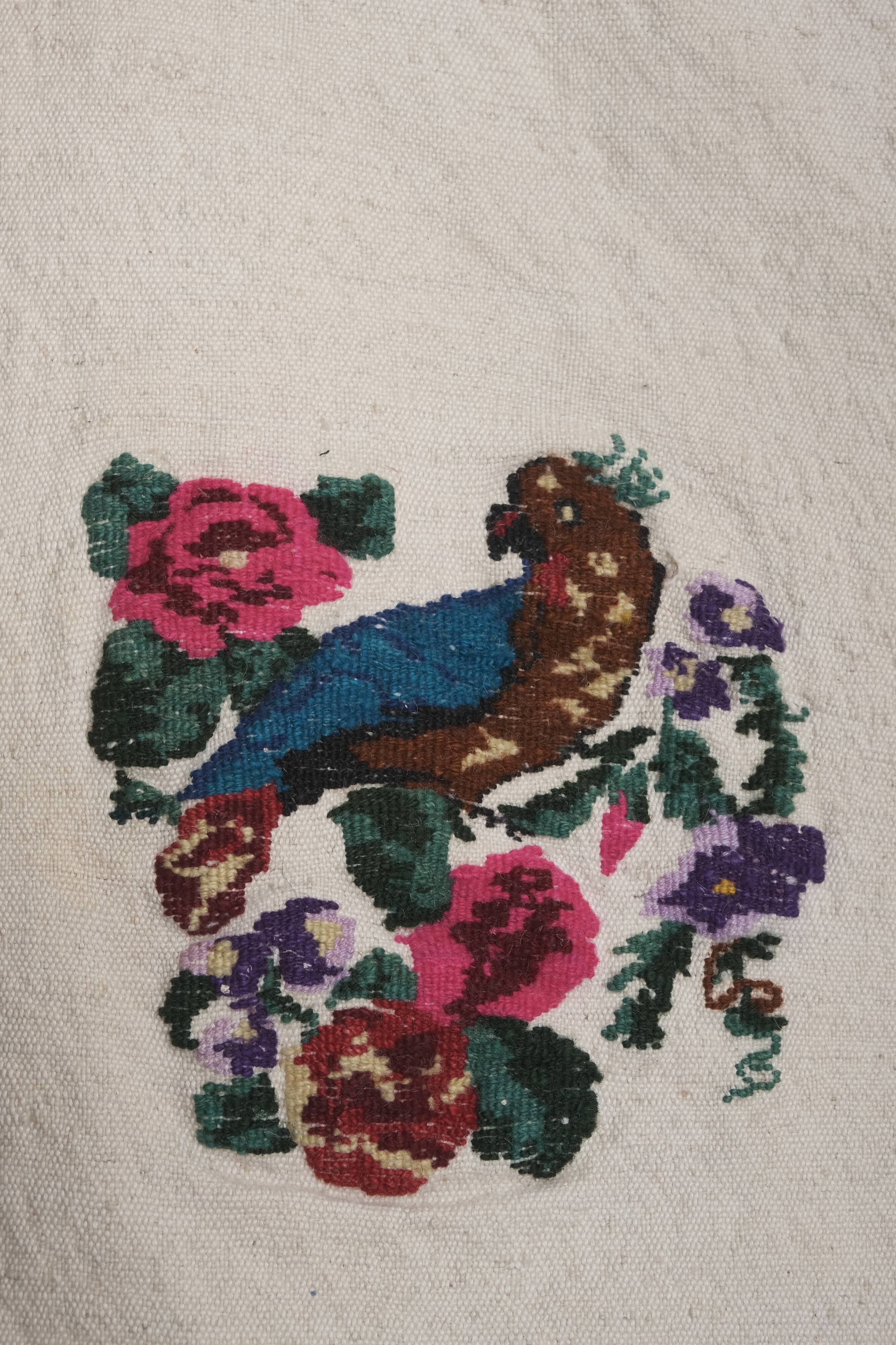 Vintage Turkish rug from Oushak, hand-woven 115x144 cm