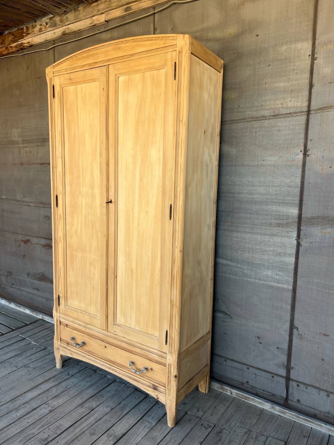Raw wood wardrobe