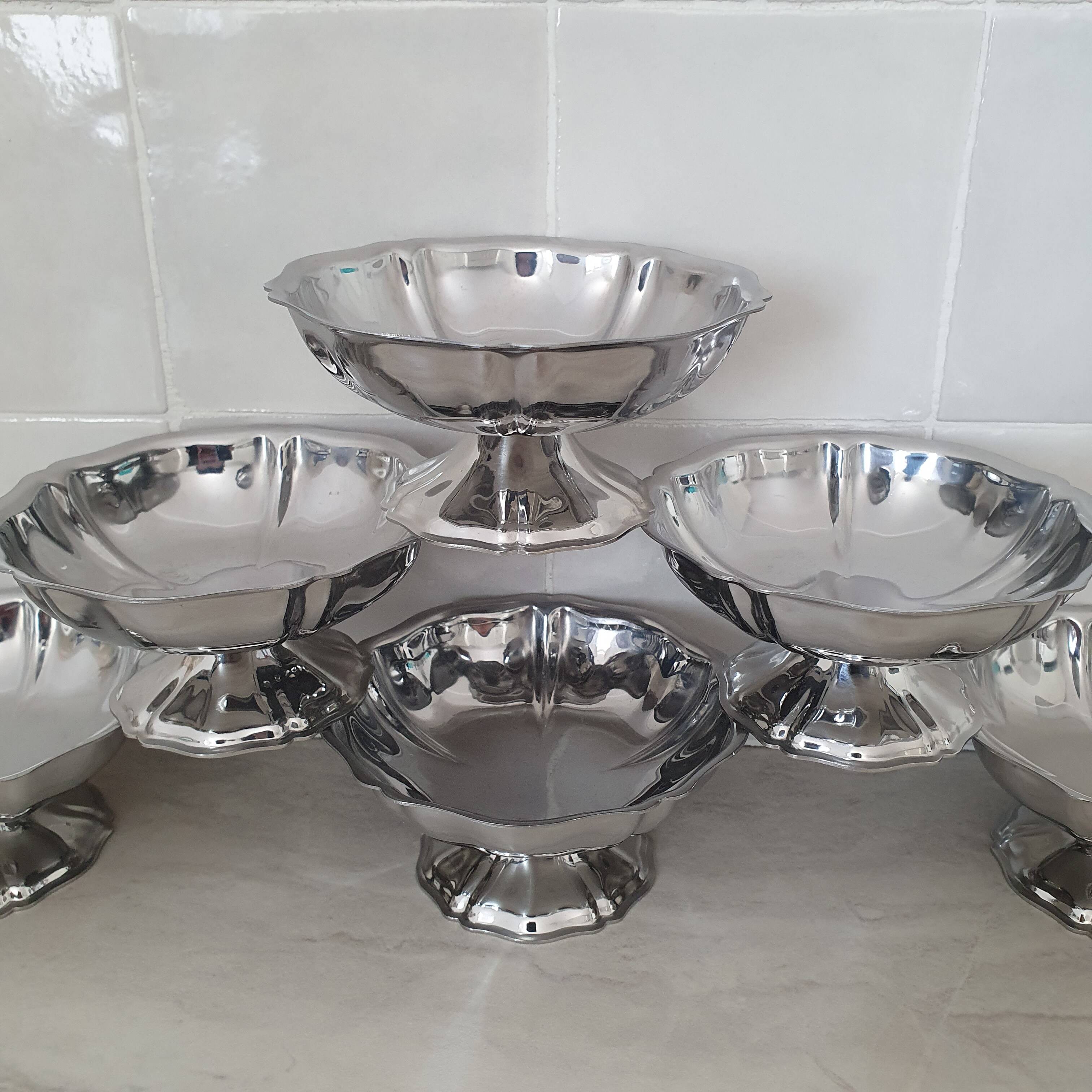 6 dessert bowls by Guy Degrenne in 18/10 stainless steel