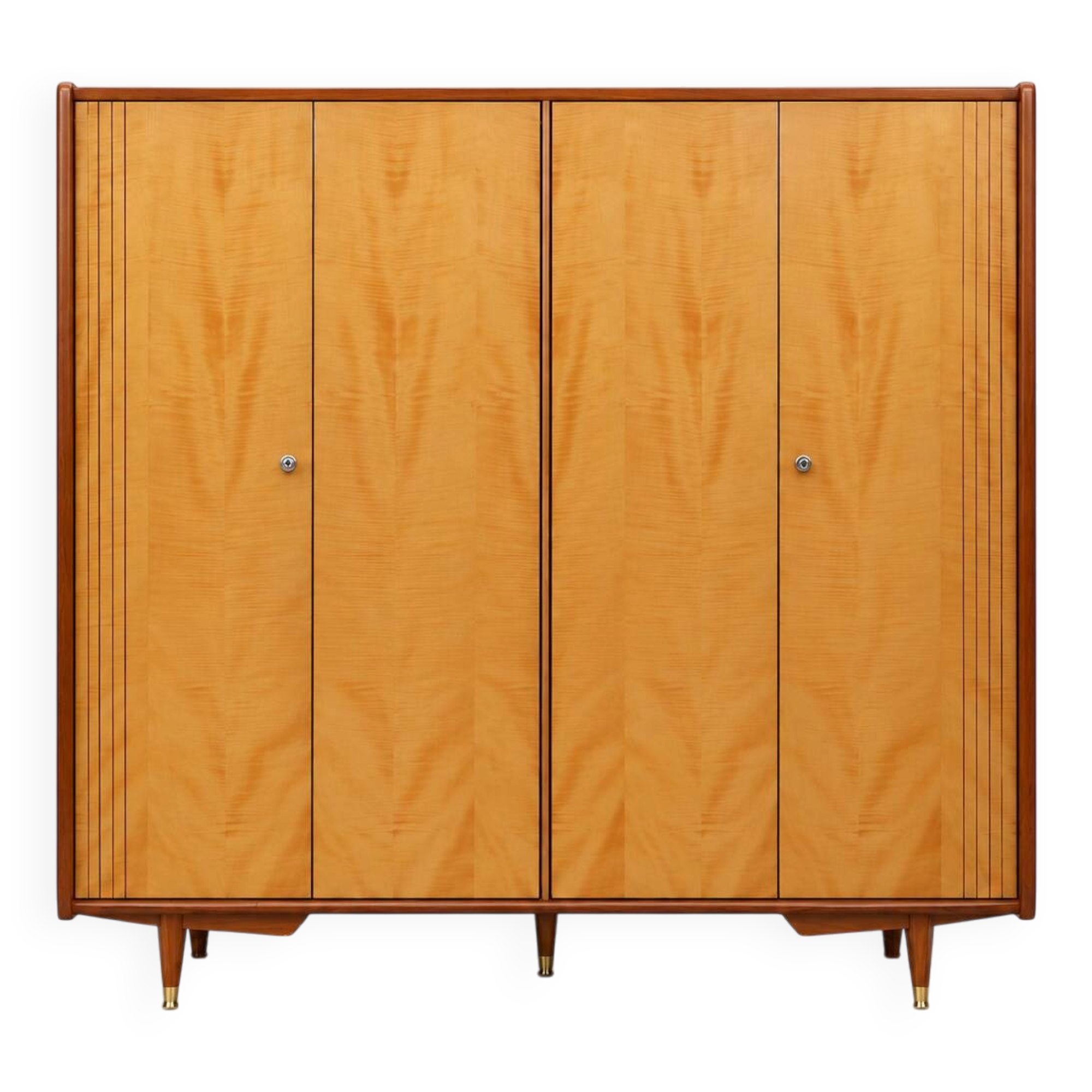 Vintage 4-door wardrobe / linen cabinet from the 1960s or 70s