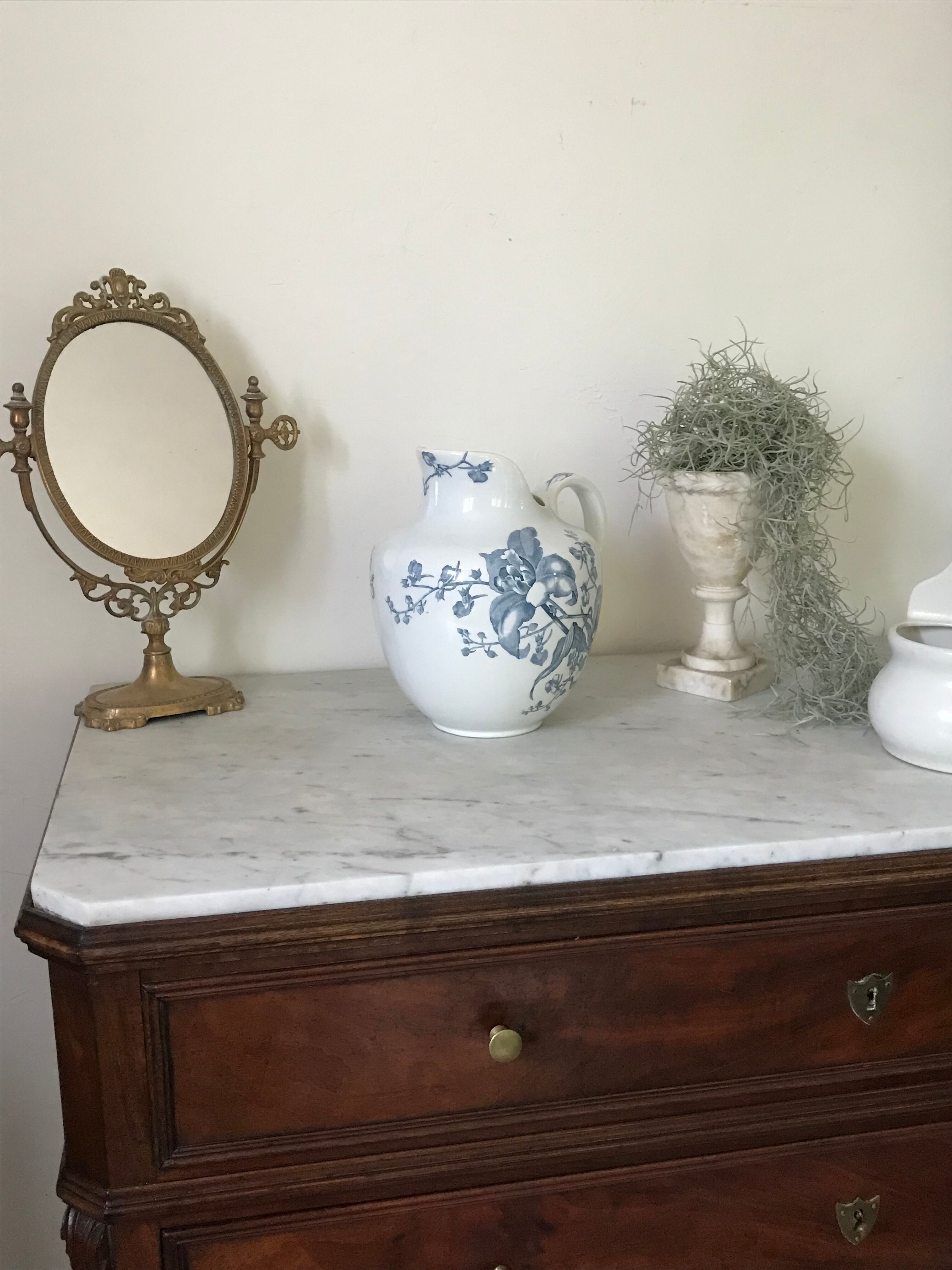 Former pitcher K.G Luneville