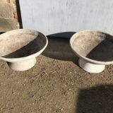 Pair of saucers garden pots