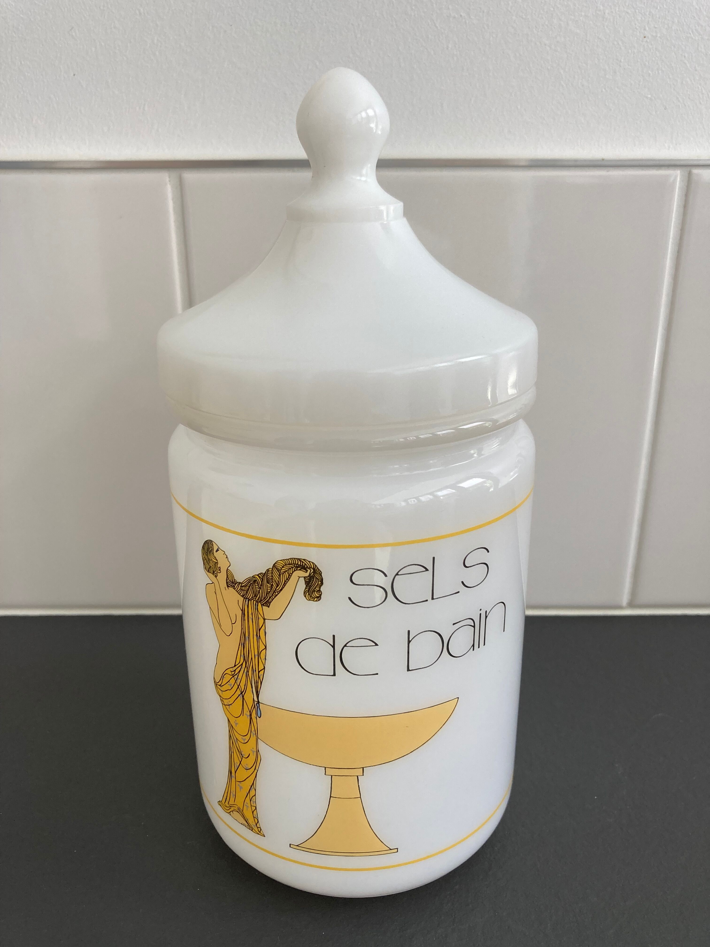 Bathroom pot in opaline art deco
