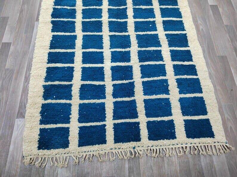 Handmade pure natural wool rug, size 160 x 250 cm