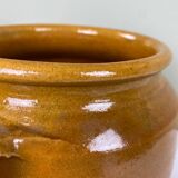 Old grease pot