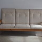 Canapé à dossier haut très confortable du milieu du siècle par Olsen & son