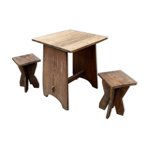 table et 2 tabourets