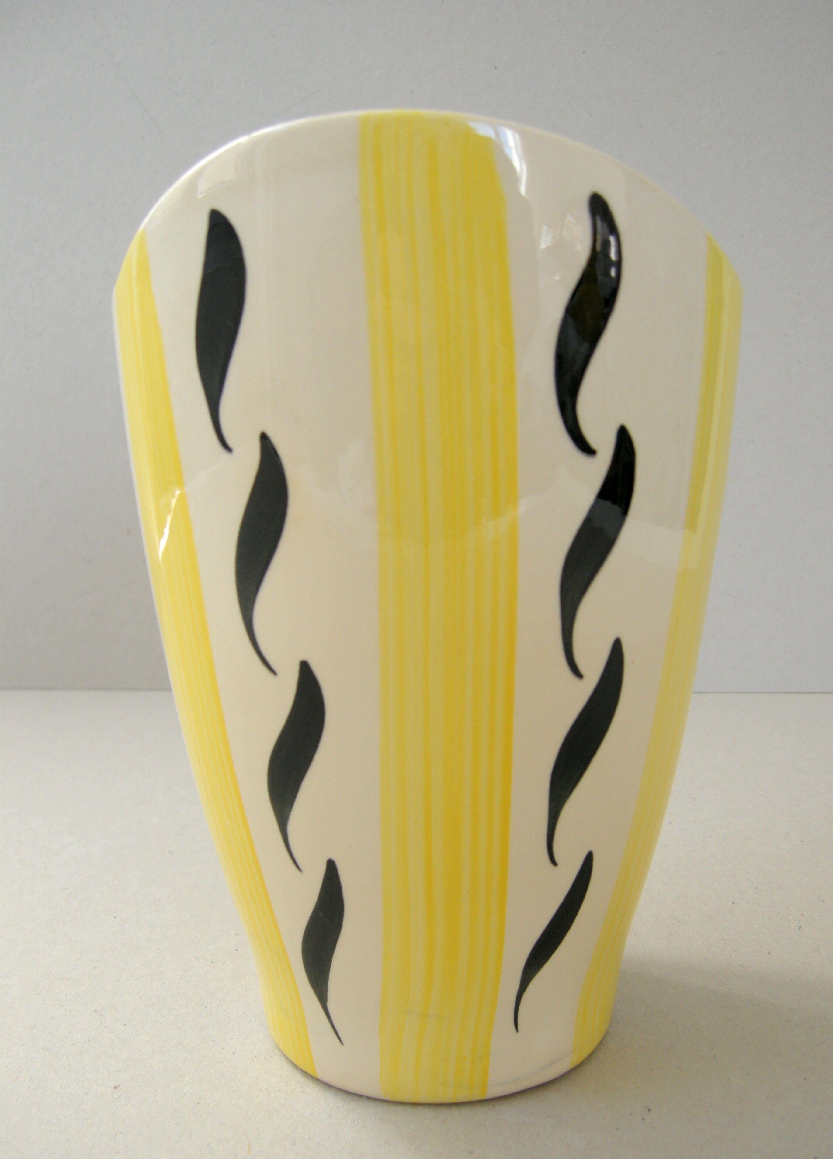 Vintage vase Saint Clément 1950