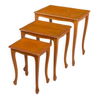 3 Louis XV solid wood nesting coffee tables