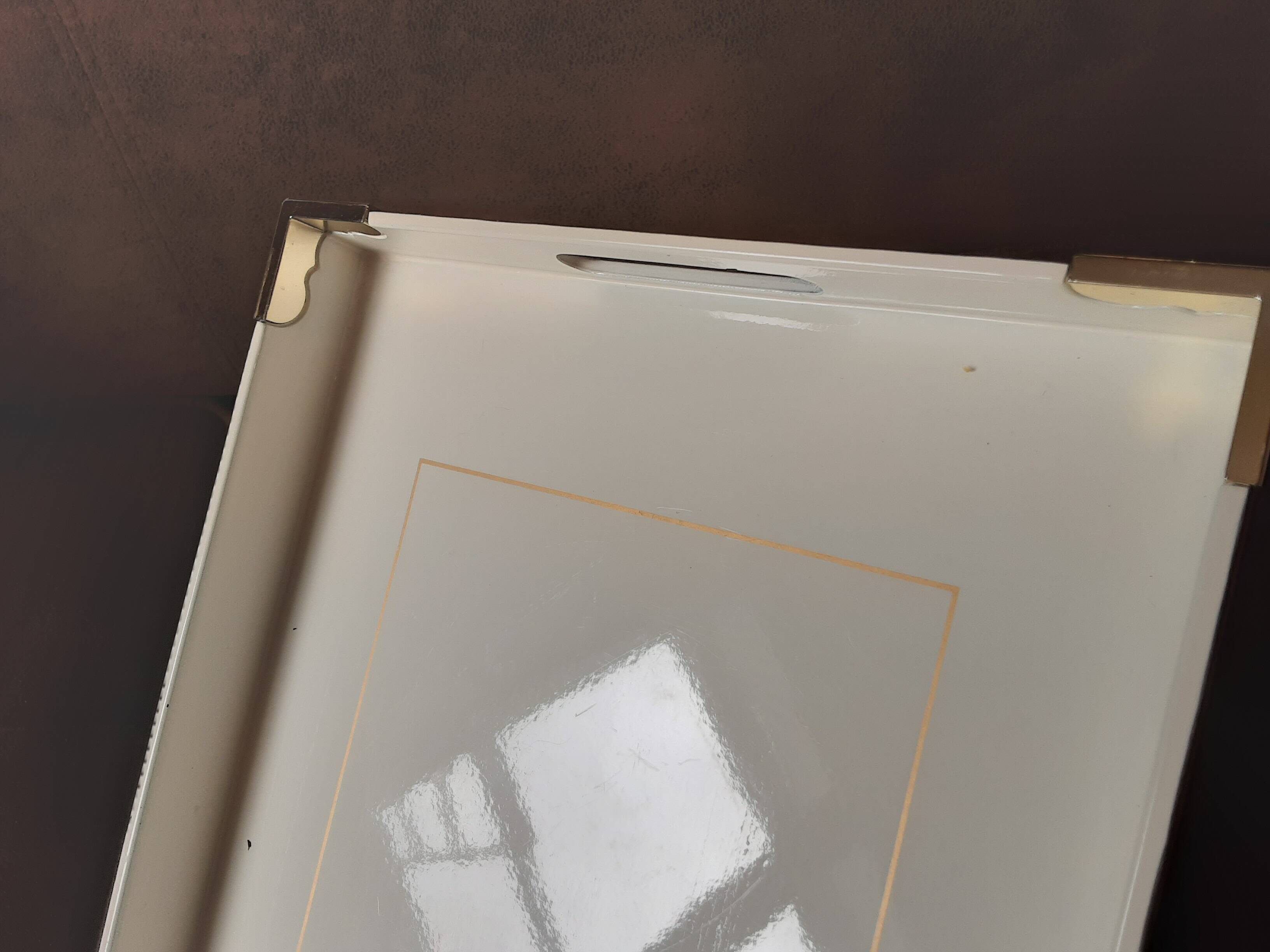 Vintage Asian plateau