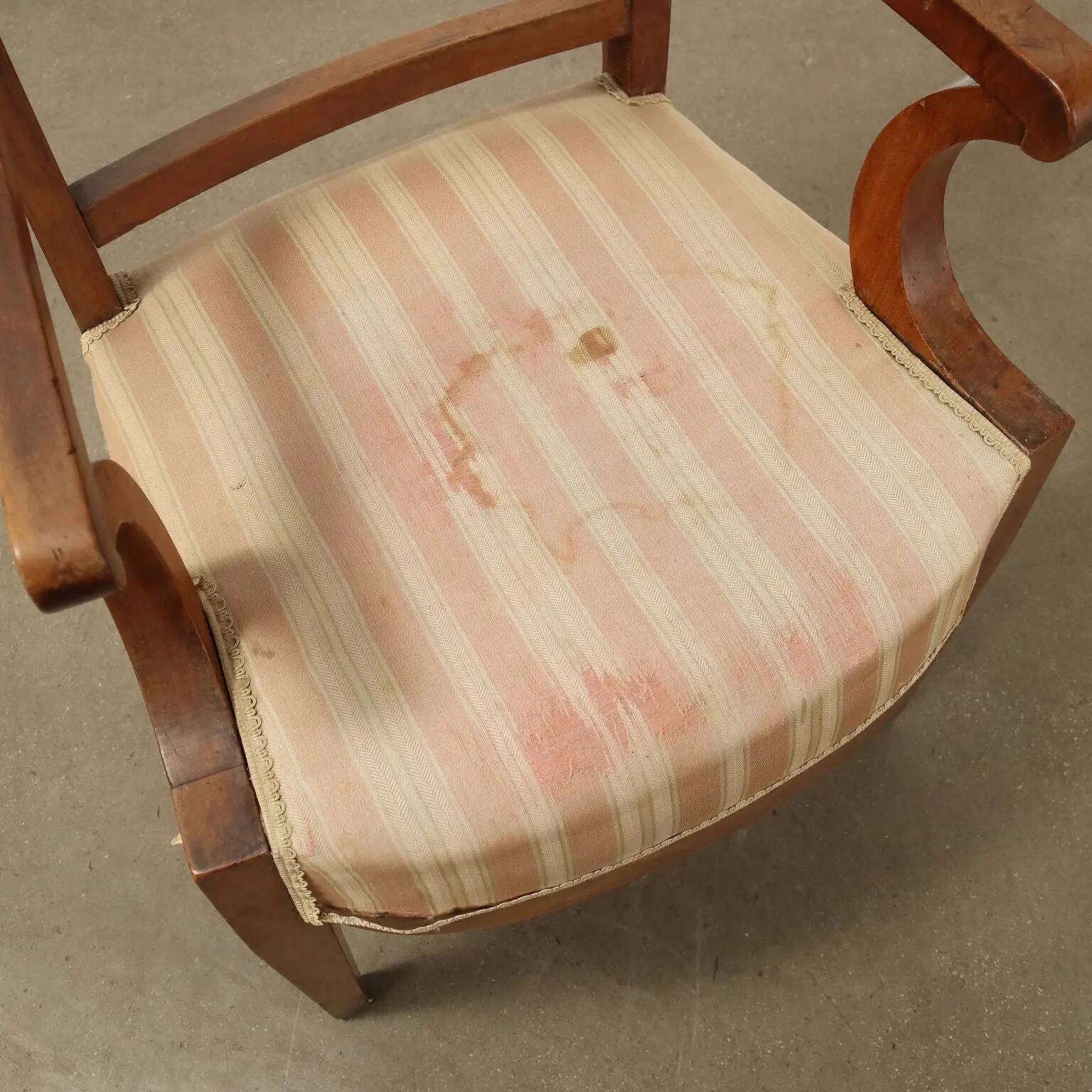Paire de fauteuils Directoire anciens en merisier et tissu XVIII-XIX siècle