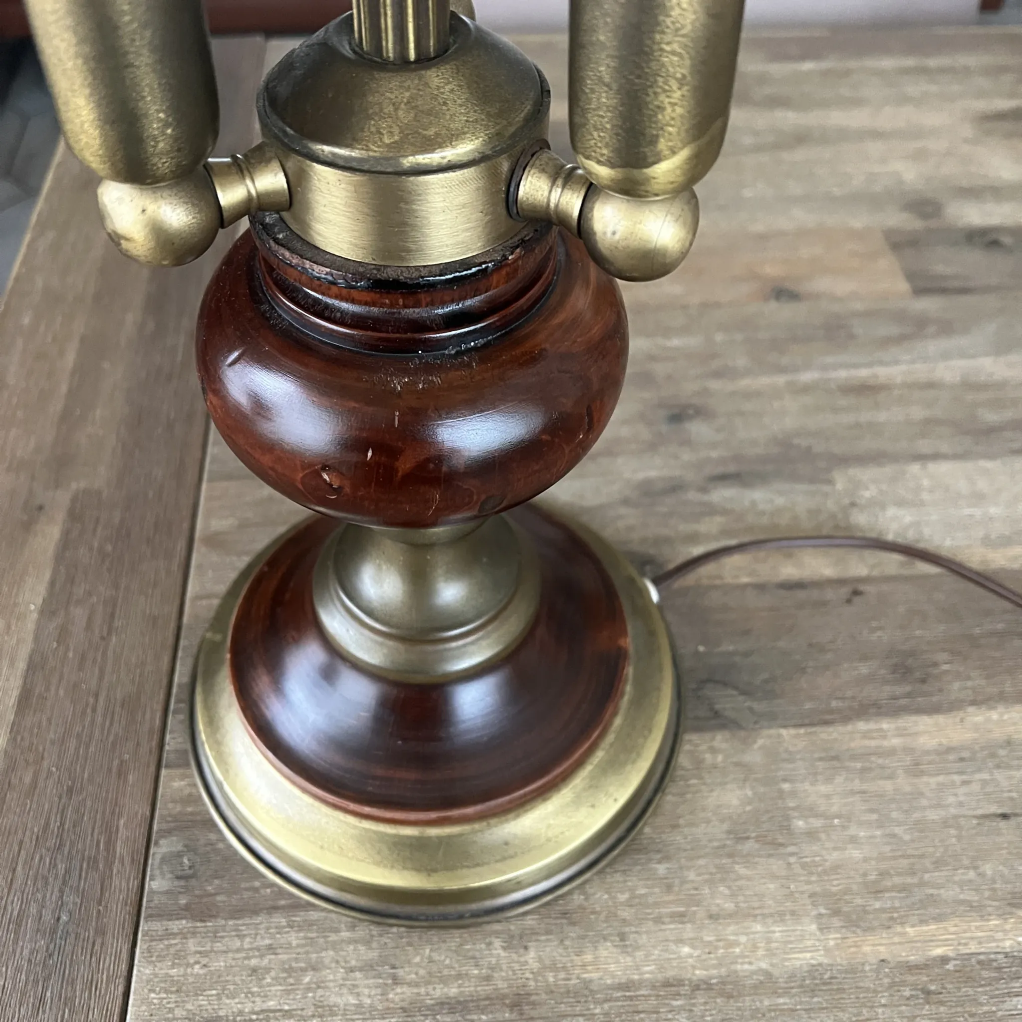 Set of 2 vintage lamps