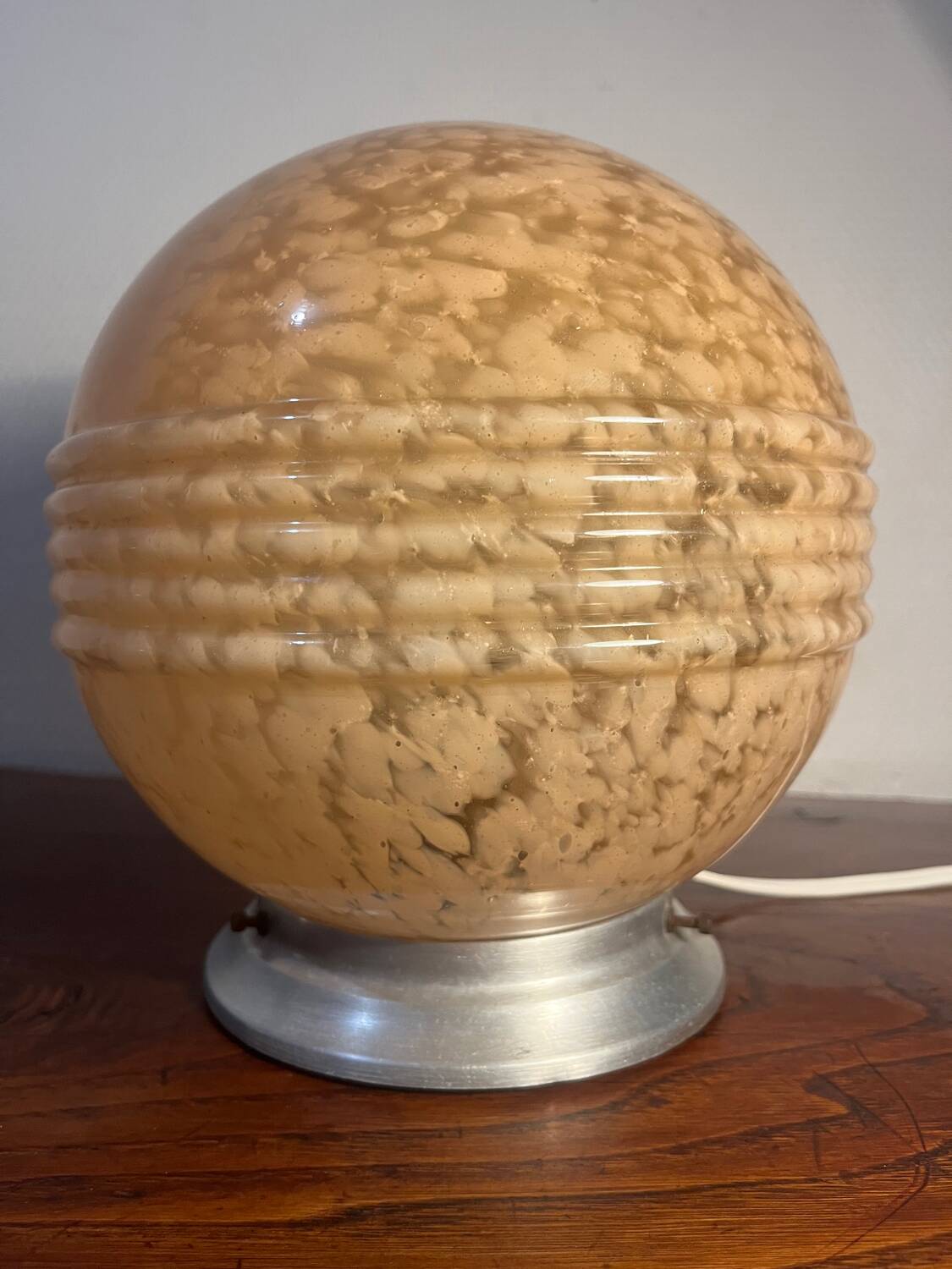 Clichy glass globe table lamp with aluminum base