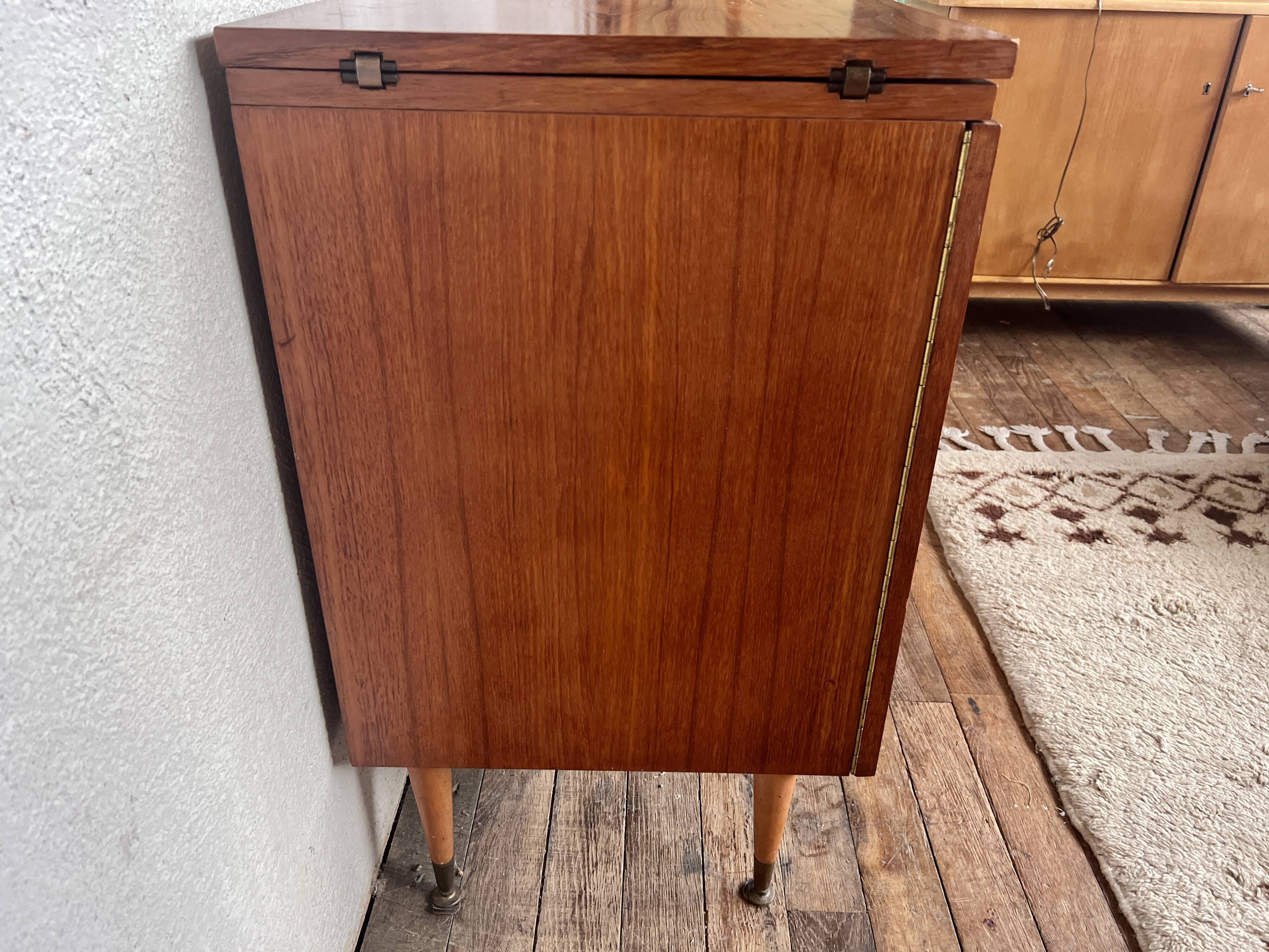 Meuble bar vintage en teck 1960