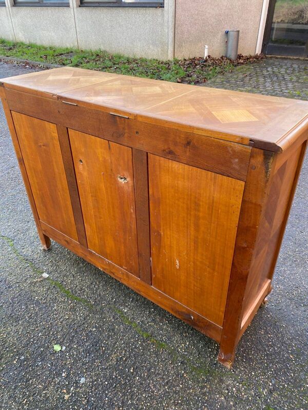 Buffet Louis XV en bois massif du 20ème avec tourne disque
