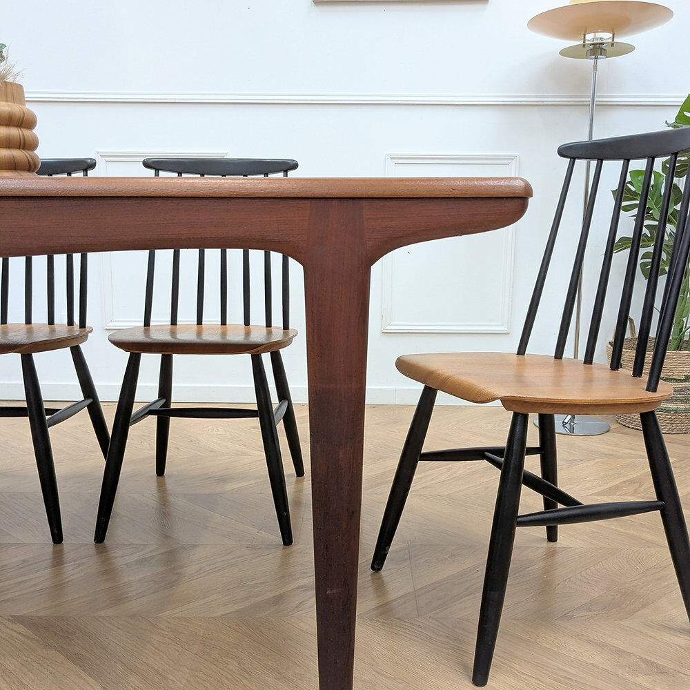 Table manger scandinave