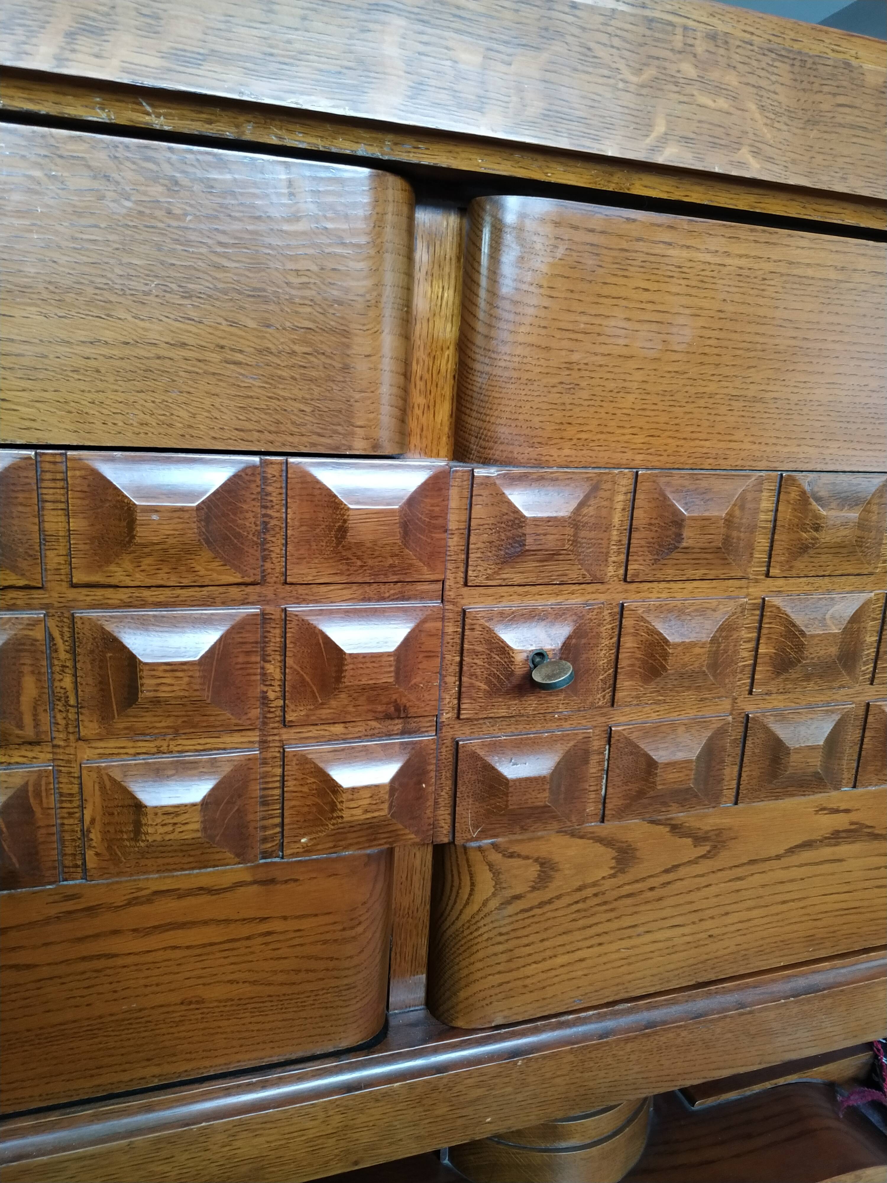 Sideboard