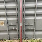 Pair old skis red and white