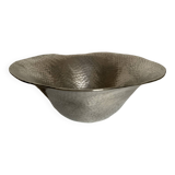 Centerpiece cup in hammered silver metal free form 1980